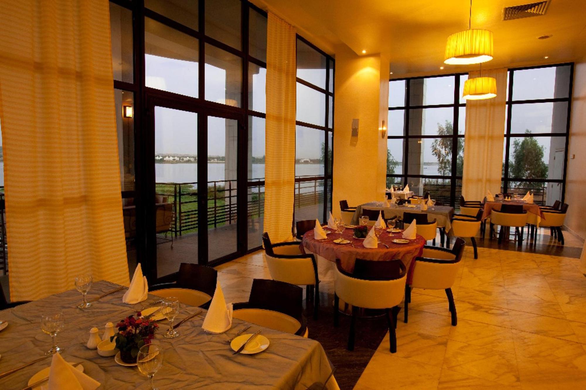 Hotel El Farouk باماكو المظهر الخارجي الصورة