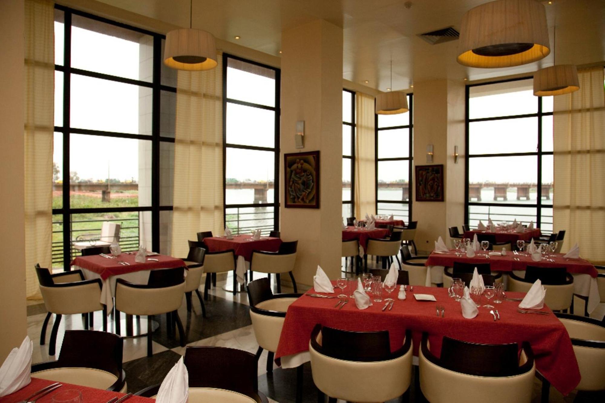 Hotel El Farouk باماكو المظهر الخارجي الصورة