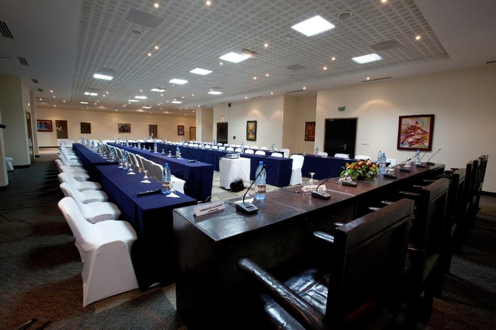 Hotel El Farouk باماكو المظهر الخارجي الصورة